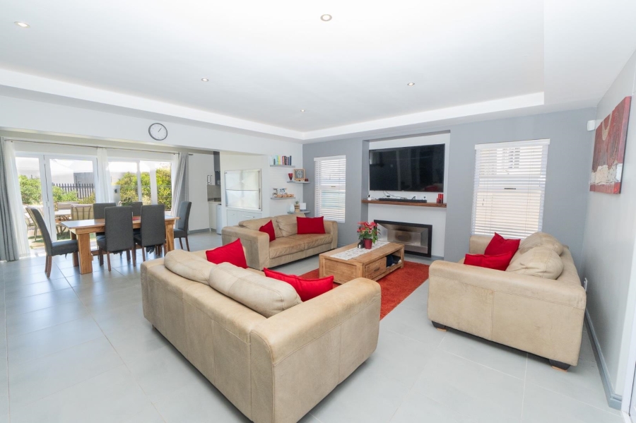 4 Bedroom Property for Sale in Laguna Sands Western Cape